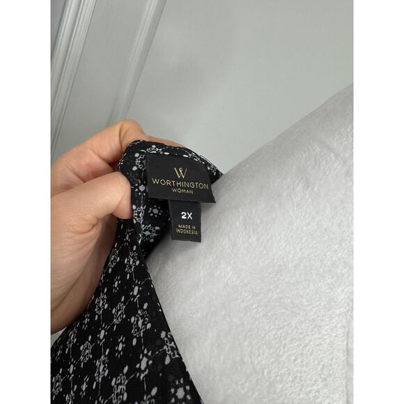 Worthington 2X Black White Long Sleeve Blouse Sheer Work Chic V Neck Business - Picture 5 of 6